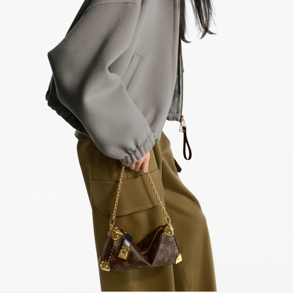 ❤️NWT LOUIS VUITTON SLIM TRUNK BAG M13147 - Picture 3 of 17